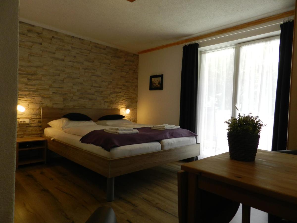 Pension Und Appartements Hartkaiser Ellmau Exterior photo