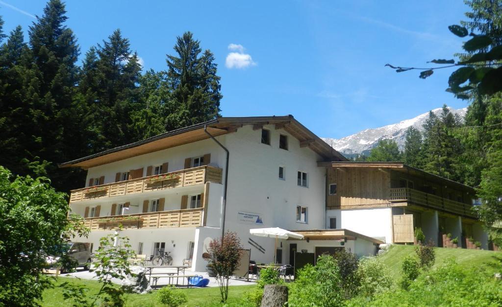 Pension Und Appartements Hartkaiser Ellmau Room photo